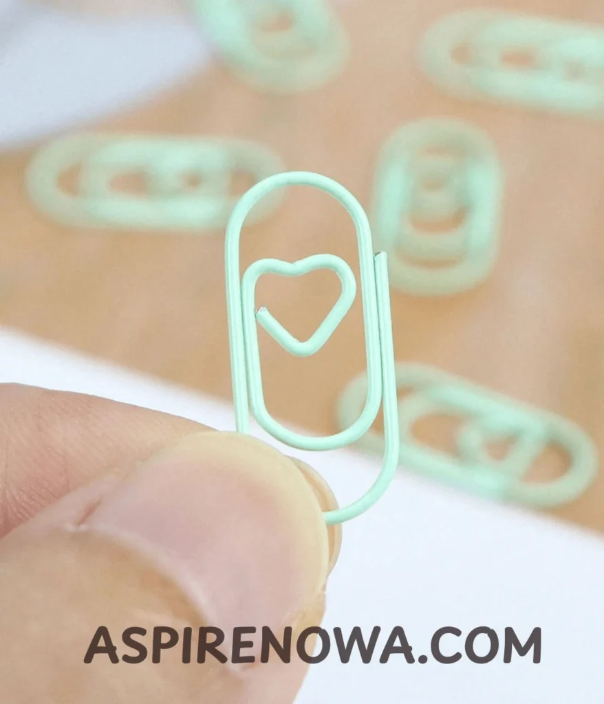 100-paperclips-weigh-100-grams